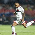 Clube inglês faz sondagem por lateral do São Paulo