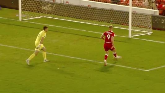 Clube inglês tomou gol bizarro
