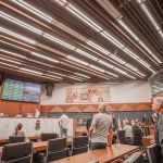 Câmara aprova projeto para conscientizar sobre uso de cigarro eletrônico em escolas de BH