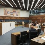 Retorno da Câmara de BH tem embate sobre intolerância religiosa e votação de veto