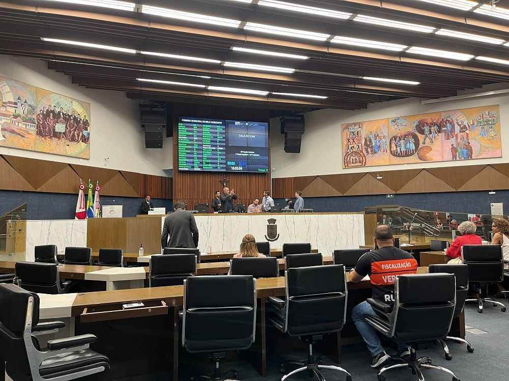 Câmara de BH rejeita moção de apoio a deputado federal Glauber Braga