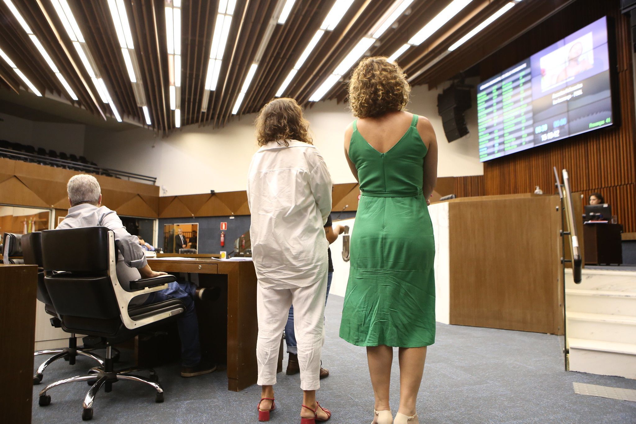 Câmara de BH aprova em 2º turno meia-entrada para professores da educação básica