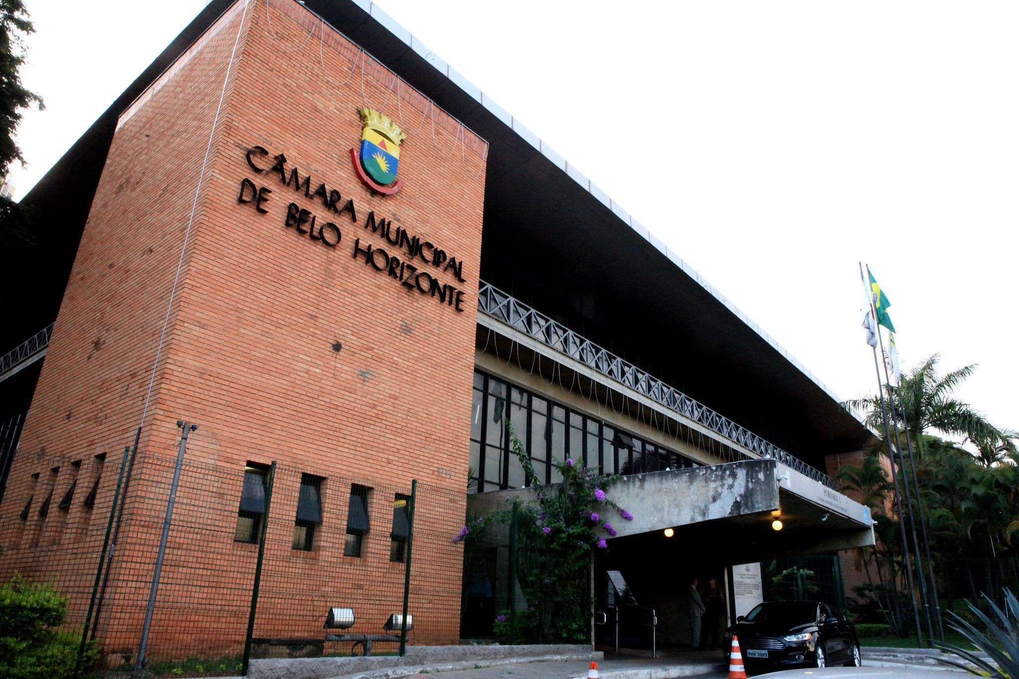 Câmara de BH aprova criação de 22 novos cargos de servidores em 1º turno