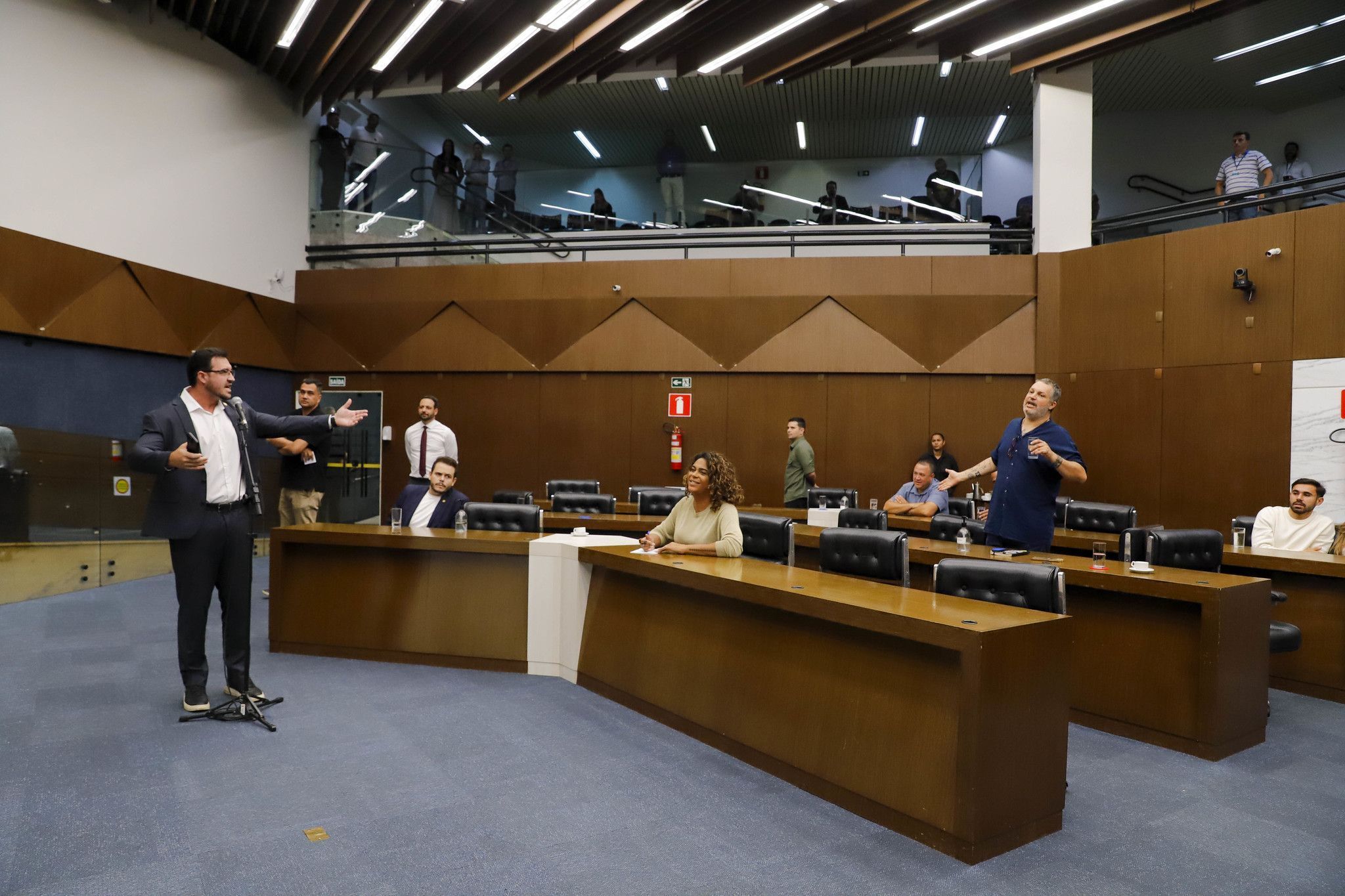 Prisão do primo de Nikolas Ferreira provoca troca de farpas entre vereadores de BH