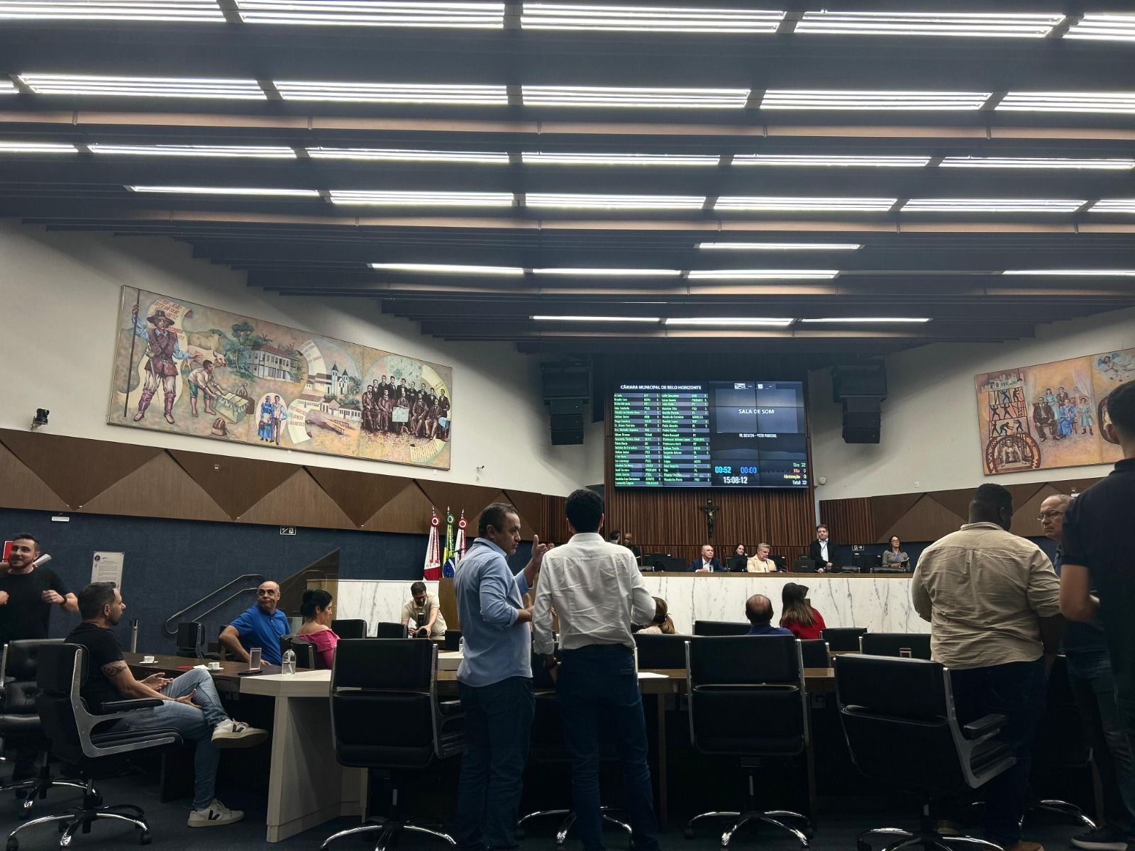 CMBH mantém veto a trecho de lei que cria Rede de Comunicação em unidades de saúde