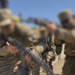 CNN acompanha treino de soldados ucranianos em campo secreto na Inglaterra