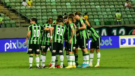 Coelho conhece os adversários da Sul-Americana nesta segunda-feira (27)