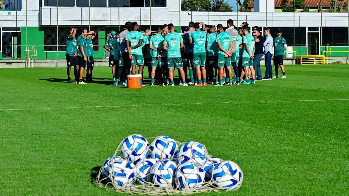 América terá desfalques para enfrentar Millonarios na Sul-Americana; veja relacionados