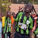 América faz ação com Hypers Kids Africa, grupo de dança de Uganda