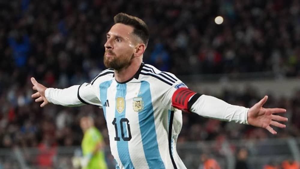 COI deseja ter Messi na Olimpíada de Paris 2024, diz presidente