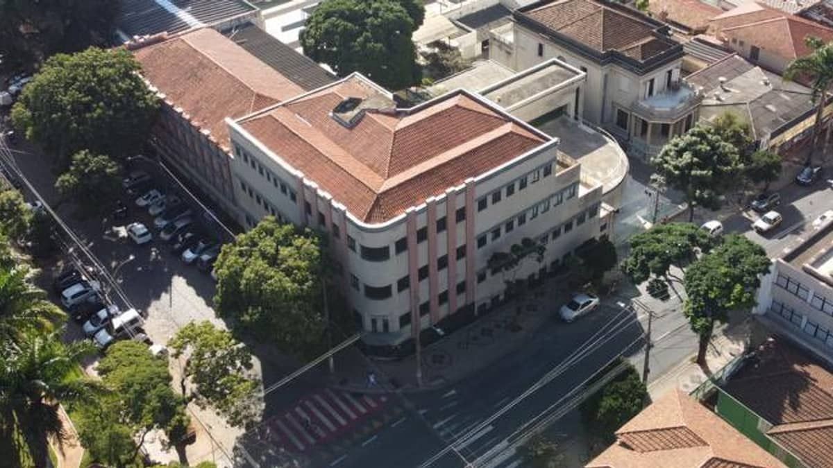 Prefeito de BH anuncia compra do Colégio Imaculada Conceição: 'marco para a educação'