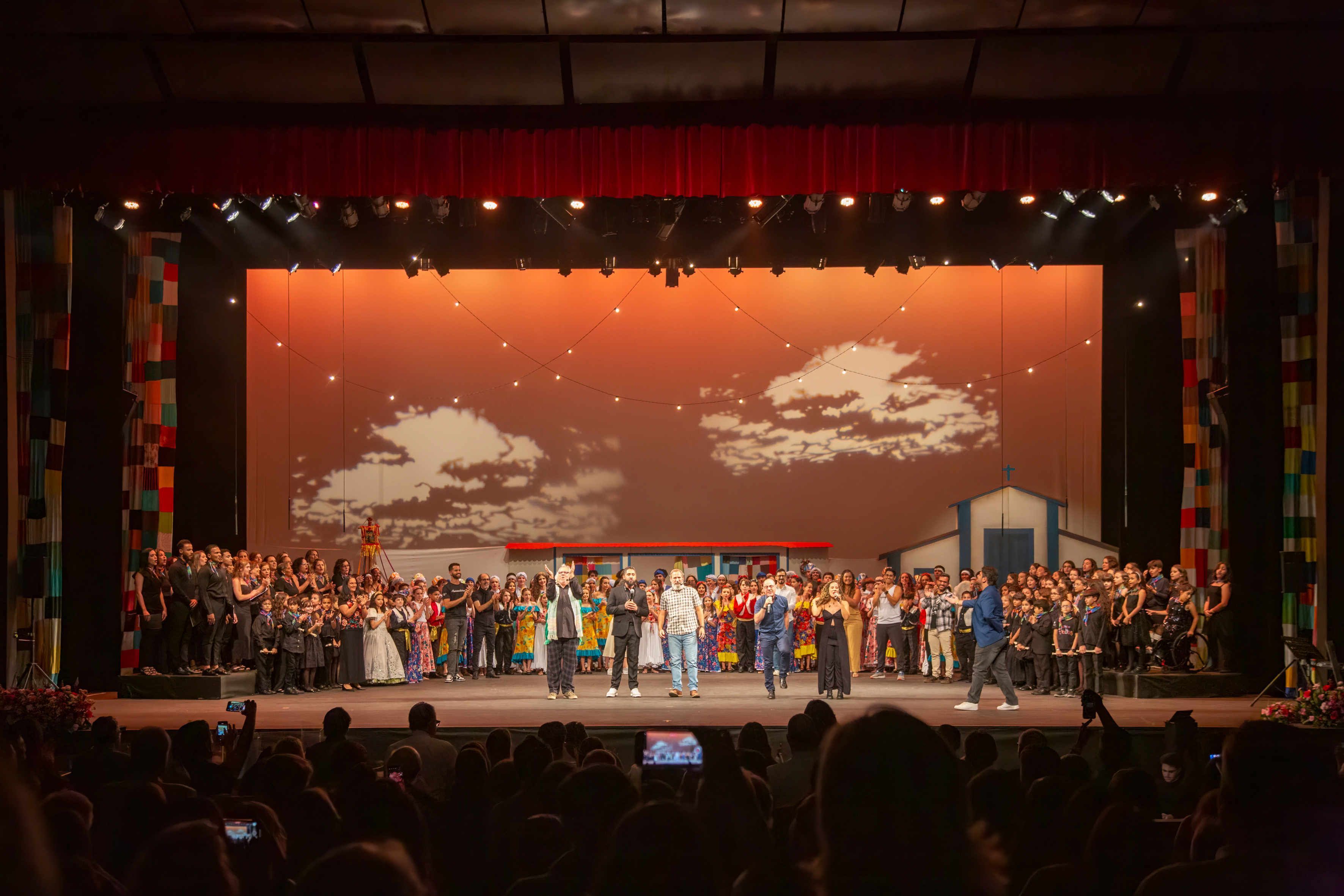 Espetáculo celebra os 90 anos do Colégio Santo Agostinho