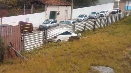Colisão em Cachoeira do Campo
