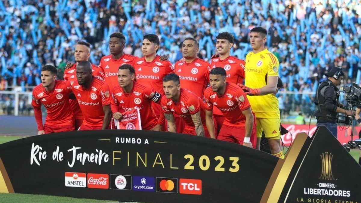 Coudet explica estratégia que fez Inter vencer Bolívar: 'Sofrer menos possível'