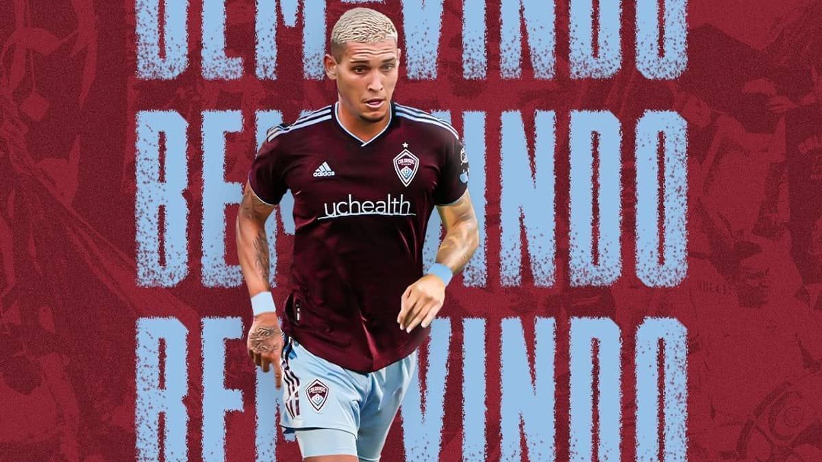 Colorado Rapids anuncia Rafael Navarro, emprestado pelo Palmeiras