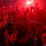 Colorados recepcionam Inter com festa em Copacabana, no Rio de Janeiro; veja