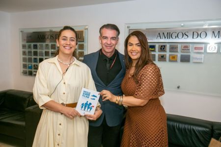 Dai Dias (Fundadora Rede Solidária), Dr. Casé Fortes (promotor e fundador do Movimento Todos Contra a Pedofilia) e Rosemeire Aquino (Presidente Rede Solidária)