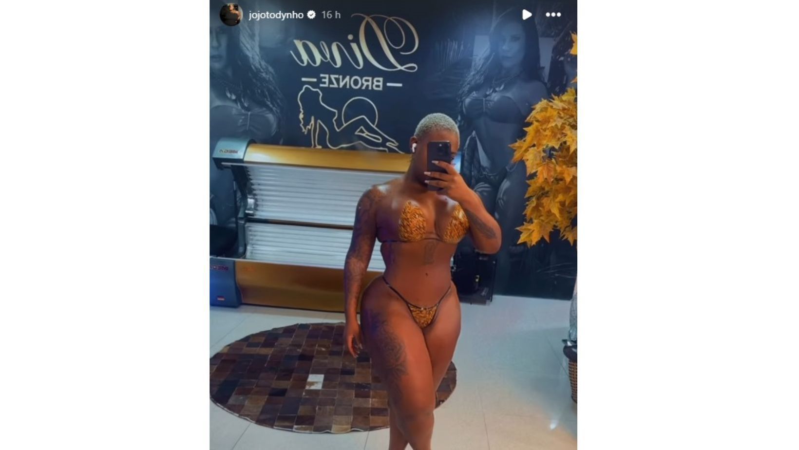 Com 74 kg a menos, Jojo Todynho compara corpo ao fazer bronzeamento artificial; confira