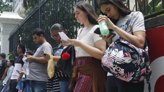 Com a aproximação do segundo dia do Enem 2023, inscritos podem ter dúvidas se é permitido levar mochila para prova
