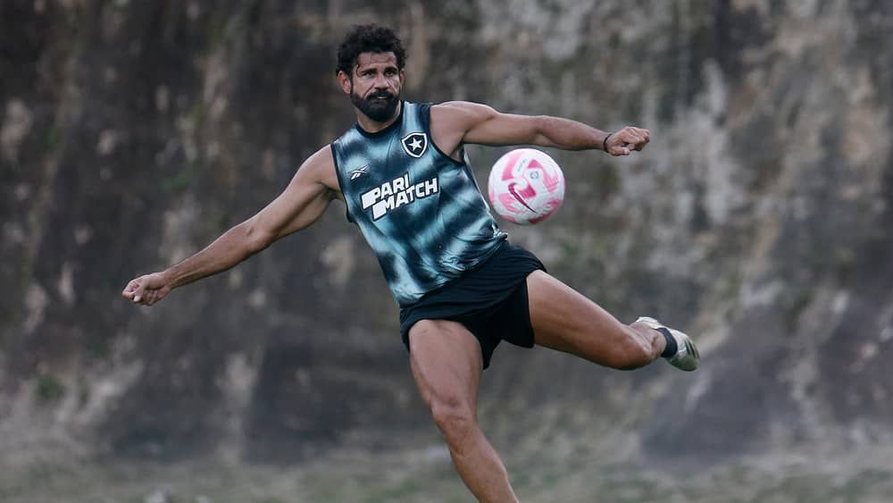 Diego Costa desfalca o Botafogo contra o Santos; clube explica