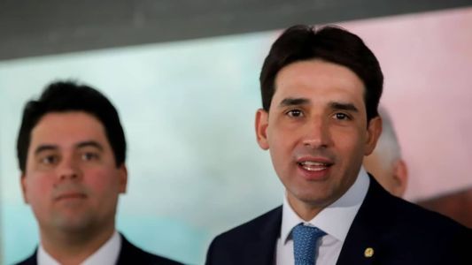 Com Fufuca ao fundo, Costa Filho falou sobre posse como ministro