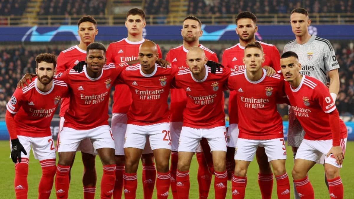 Benfica vence Brugge fora de casa e fica em vantagem nas oitavas da Champions