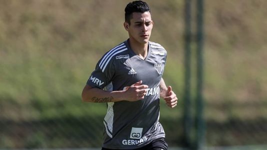 Com lesão na coxa, Pavón não deve defender o Atlético no jogo contra a Caldense