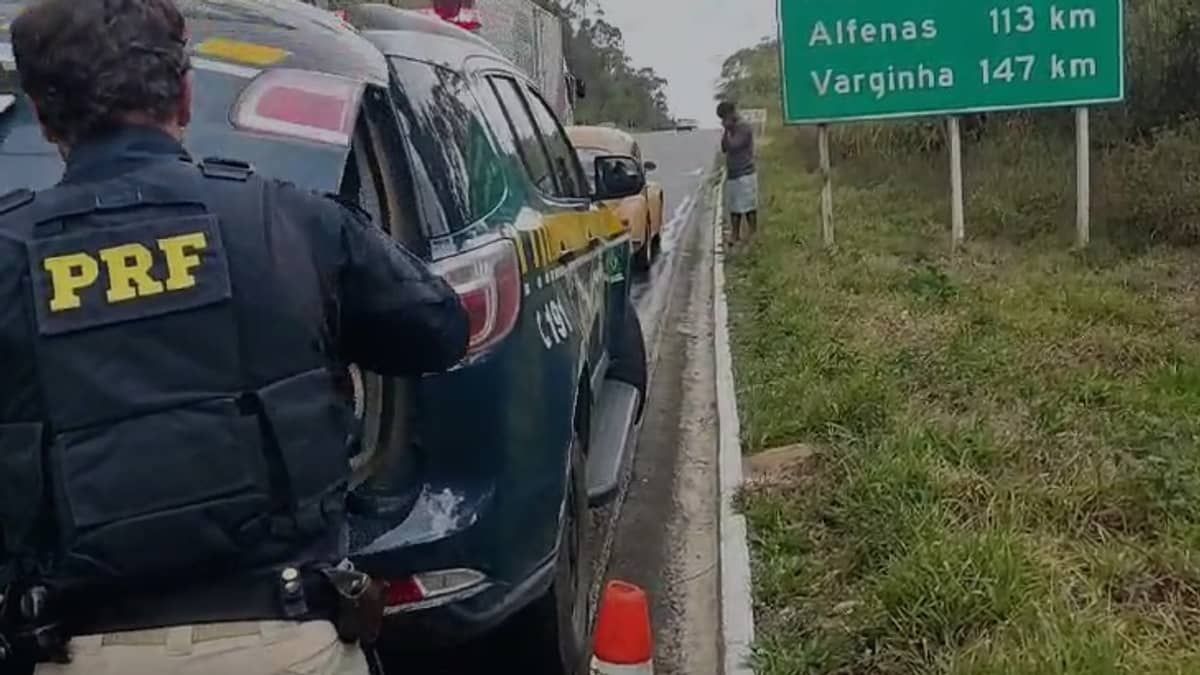 Homem é preso por estupro após fugir da polícia por 20 anos