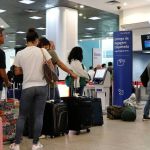 Gastos de brasileiros em viagens internacionais sobem 80,5% em janeiro, aponta Banco Central