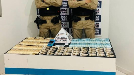 Com o suspeito foram apreendidos mais de R$ 6 mil em dinheiro e 146 ingressos falsos