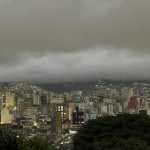 Com quase 30% da chuva do mês nesta quinta (22) em BH, Defesa Civil reforça sinais de perigo