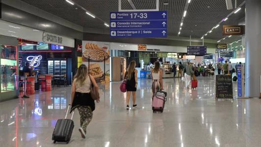 Com três feriados prolongados, são esperados mais de 850 mil passageiros em abril