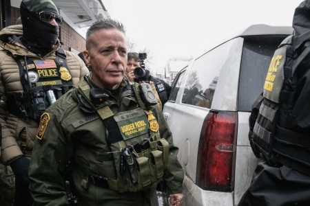 Vítima foi baleada em meio à repressão à imigração pela administração Trump