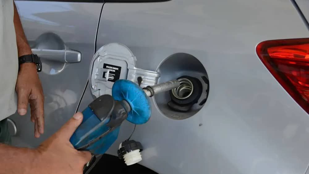 Combustíveis: preços da gasolina e do diesel têm nova queda, diz ANP 