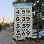 Sem anúncio de aumento, gasolina chega a R$ 6,39 em BH e pega motorista de surpresa: 'Difícil'