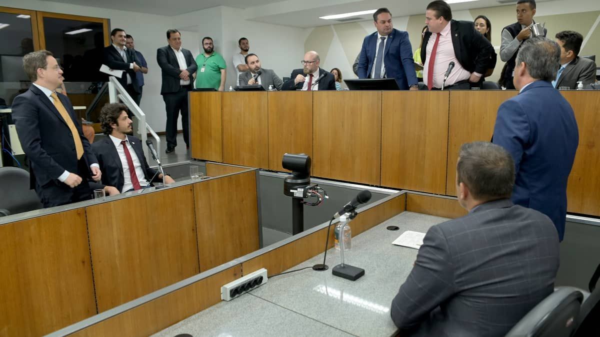 Projeto que aumenta ICMS é aprovado em comissão com duas mudanças