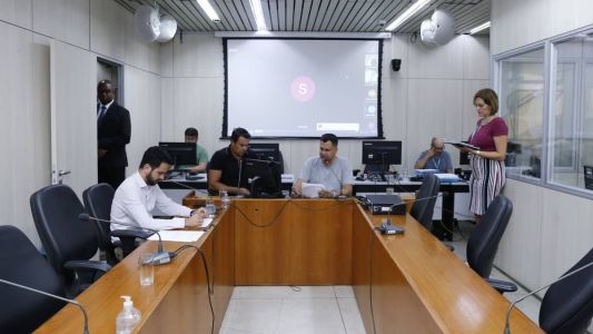 Comissão da Legislação e Constituição da CMBH barrou projeto da prefeitura que prorrogaria subsídio para empresas de ônibus