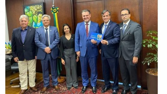 Comitiva da ABCZ reuniu-se com o ministro Carlos Fávaro