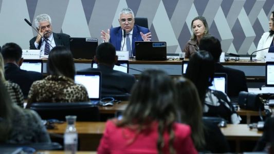 Comitiva liderada pelo senador Eduardo Girão (Novo-CE) irá a Nova Iorque protocolar petição na ONU