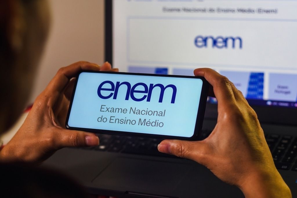 Inscrições para o Enem 2025 começam nesta segunda-feira (26); saiba valor e como fazer