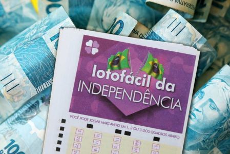 Lotofácil da Independência sorteia R$ 200 milhões nesta segunda (9); veja prazo para fazer apostas | CNN Brasil