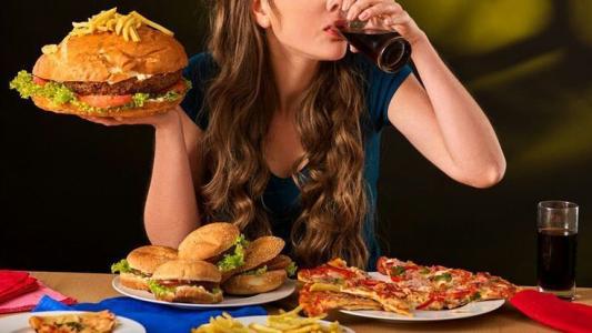 Como Parar de Comer por Ansiedade sem Dietas Restritivas