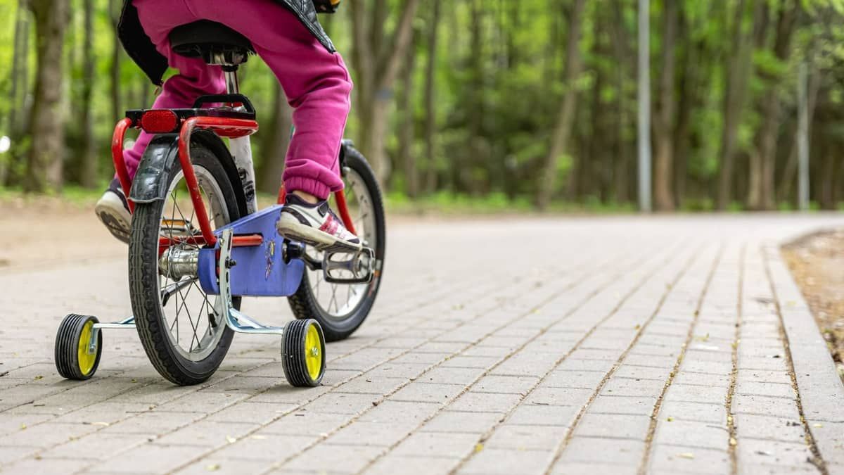 Como você aprendeu a andar de bicicleta?