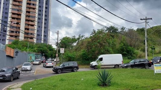 Companhia de Saneamento de Minas Gerais (Copasa) enviou uma equipe operacional ao local