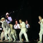 Backstreet Boys revive clássicos e reúne gerações na Esplanada do Mineirão, em BH 