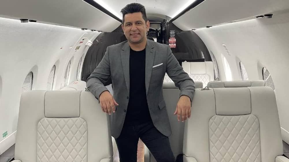 Sertanejo Léo Magalhães sabia que Ferrari tinha sido batida, diz vendedor