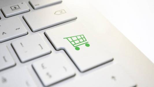 Compras feitas em lojas da China e de outros países seguem com o imposto de 60%