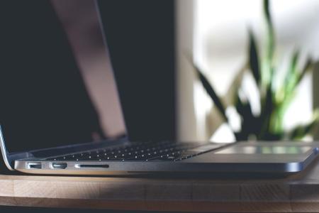 Dois computadores foram levados de clientes