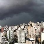 Defesa Civil alerta para pancadas de chuva em BH até a manhã desta sexta-feira (3)