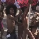 Bloco Angola Janga desfila no Centro de BH; confira imagens